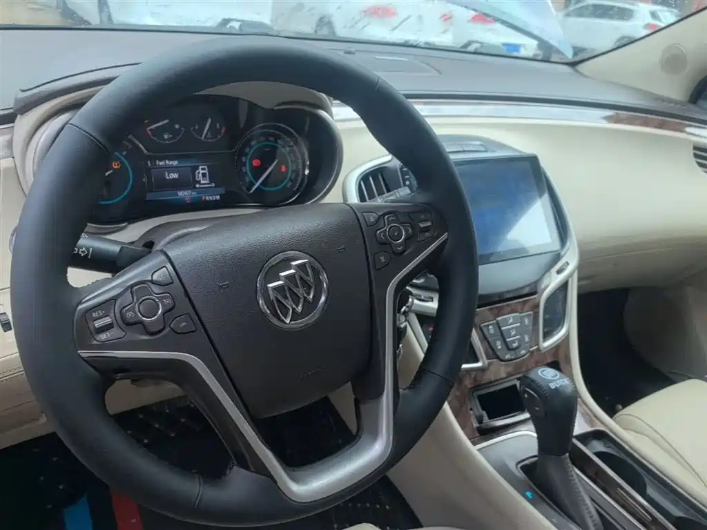 Buick LaCrosse 2013 2.4L SIDI Leading Comfort фото 11