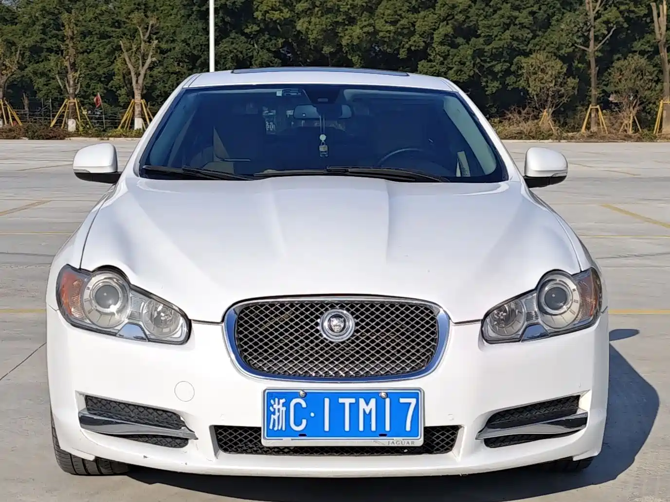 Jaguar XF 2010 2009 Model XF 3.0L V6 Luxury Edition
