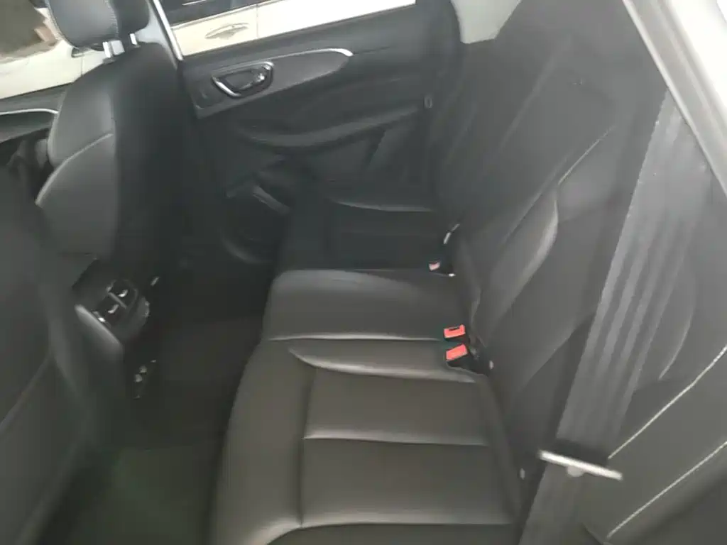 Roewe RX5 2024 2023 PLUS 330TGI Automatic Trend-leading Smart Enjoyment Edition
