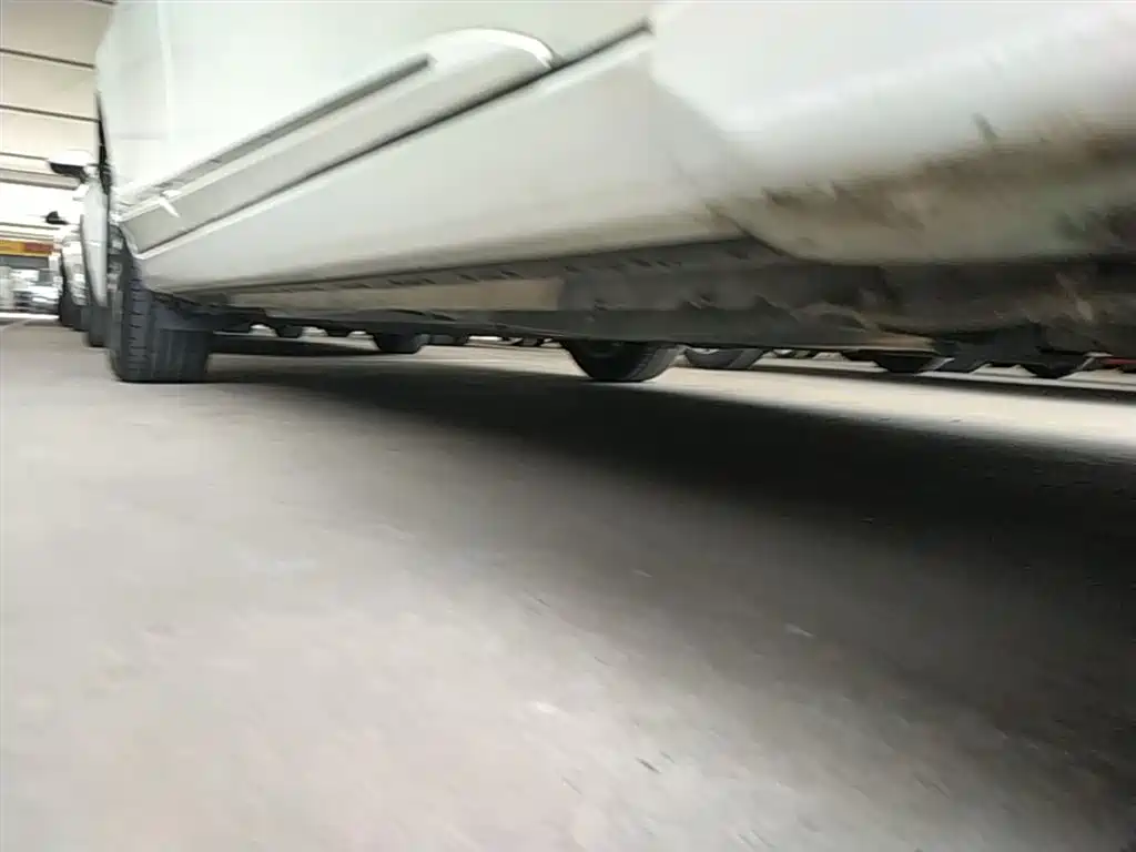 Toyota Corolla 2017 Facelift Hybrid 1.8L E-CVT Elite Edition фото 19