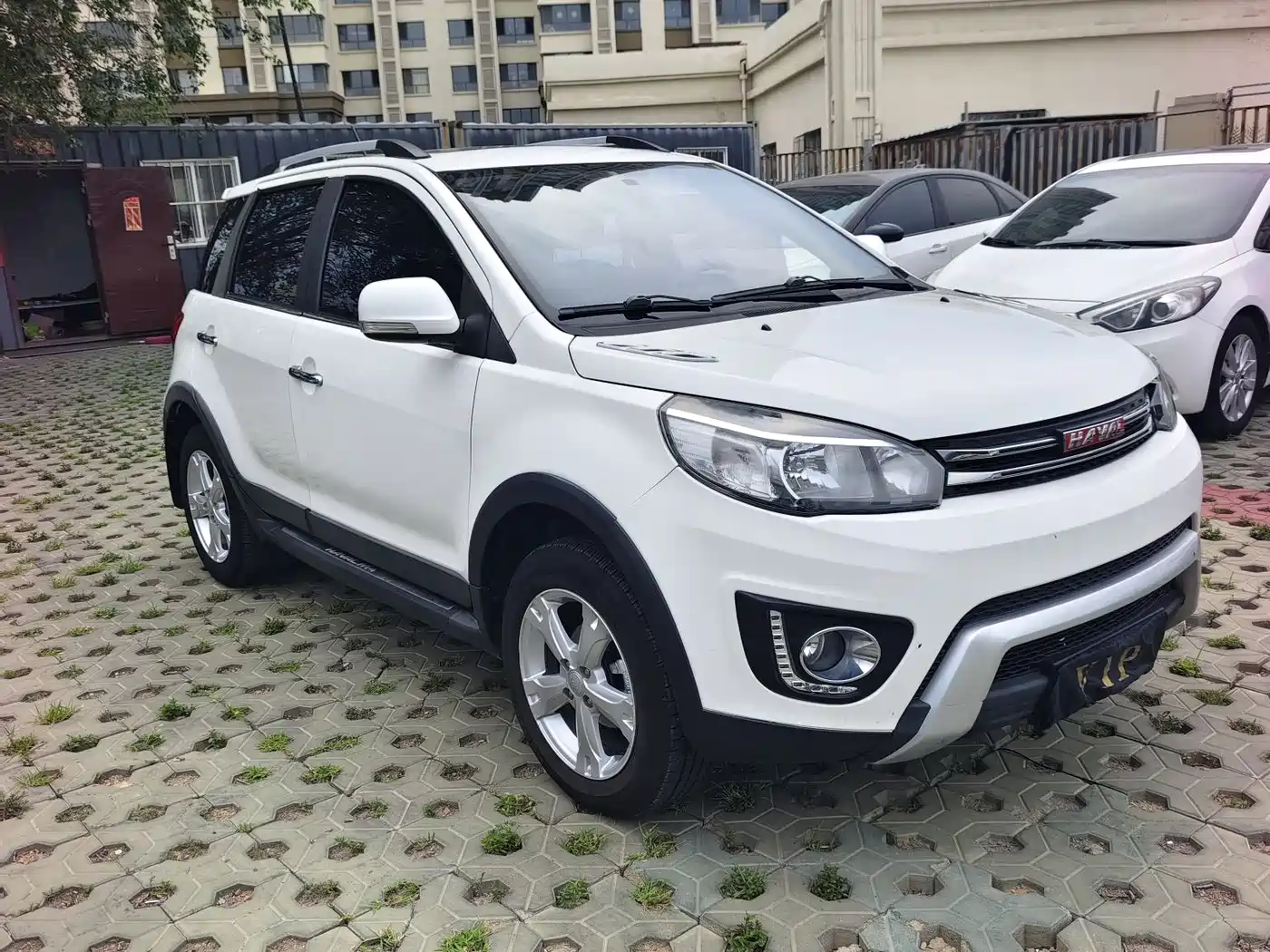 Haval H1 2017 2017 Red Label 1.5L AMT Luxury