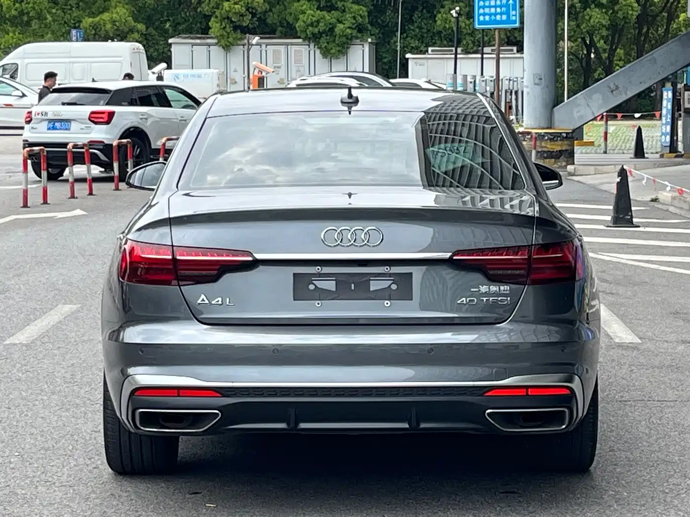 Audi A4L 2020 40 TFSI Fashion Dynamic Edition фото 11