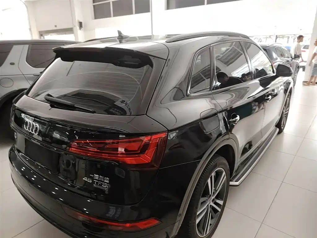 Audi Q5L 2022 45T Premium Dynamic фото 7