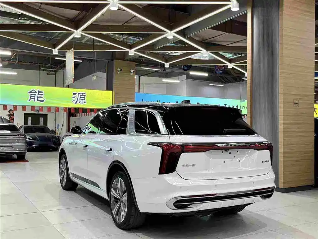 Hongqi E-HS9 2022 2022 690km Qi Xiang Edition (6-seater)