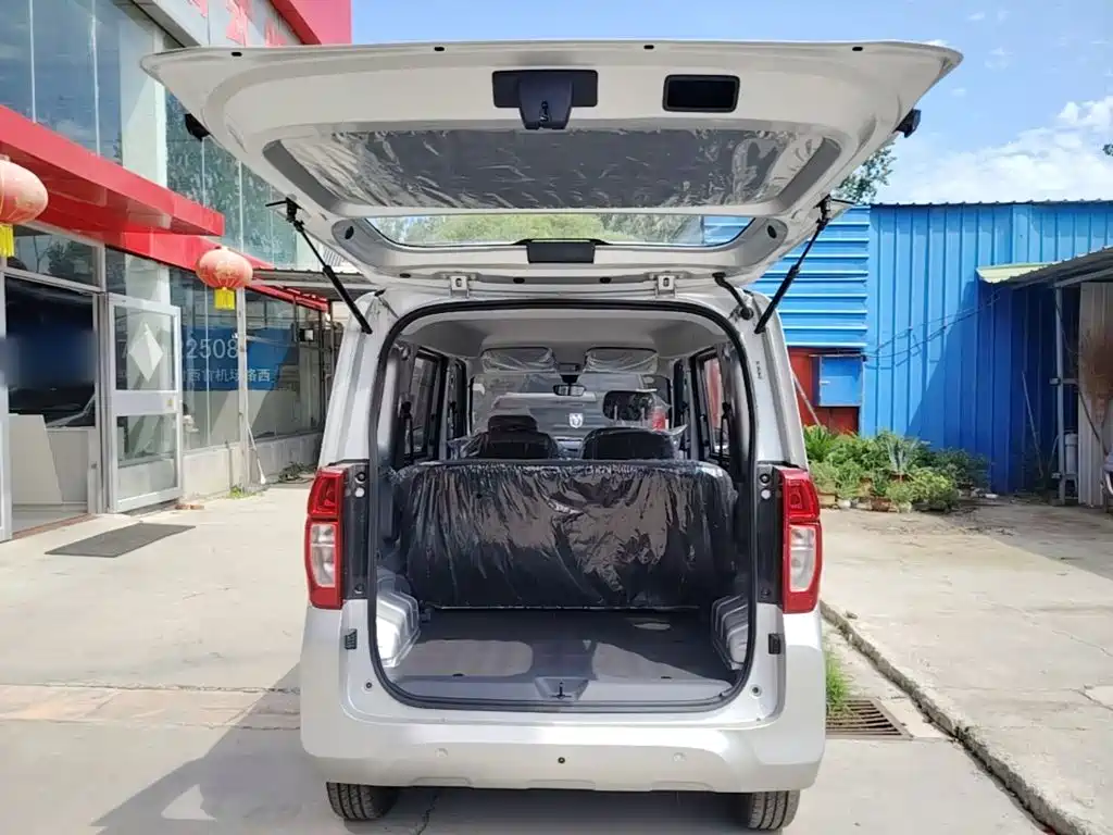 Wuling Motors Wuling Zhiguang NEV 2026 2025 Model Comfort