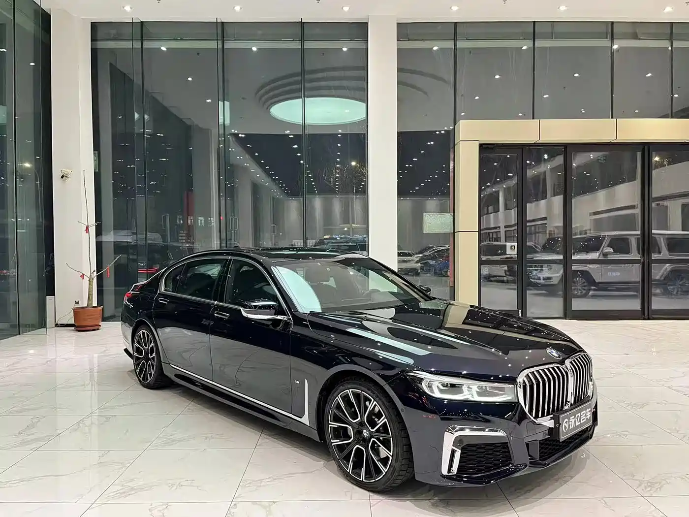 BMW 7 SERIES
