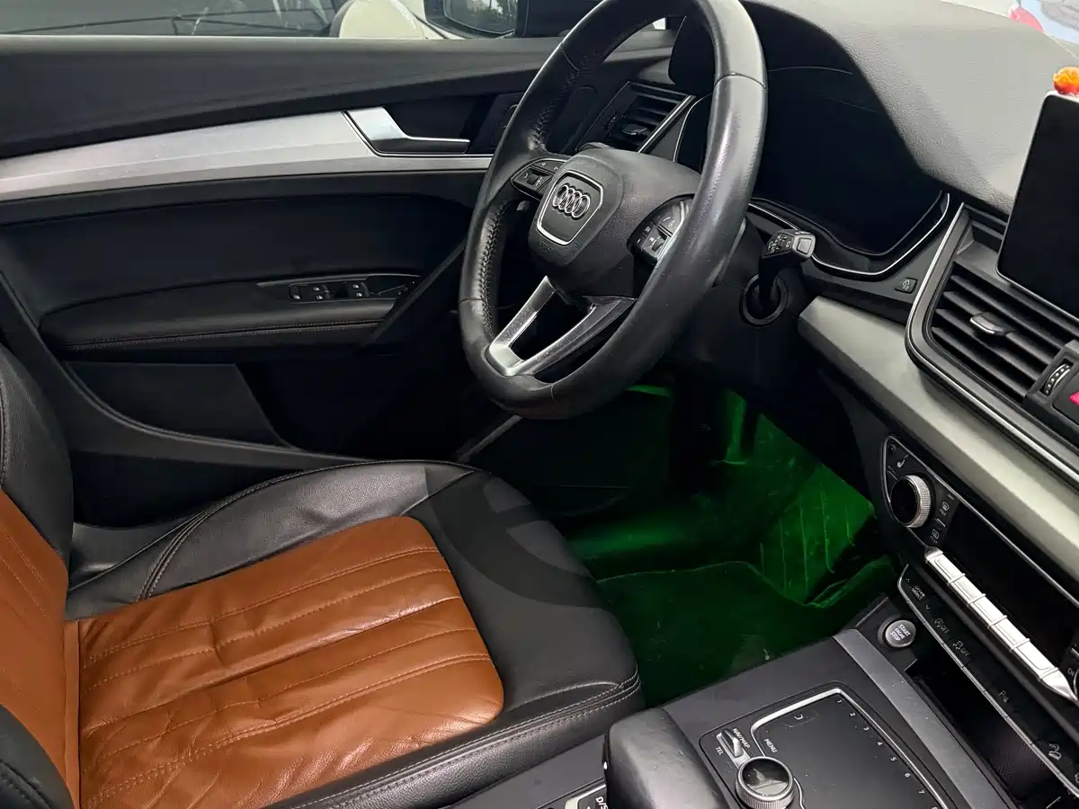 Audi Q5L 2020 40 TFSI Prestige Fashion фото 22