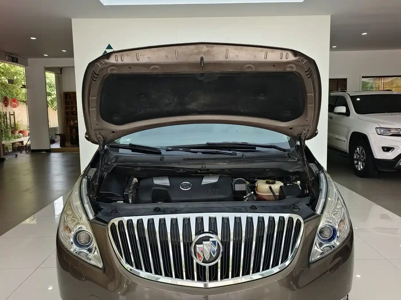 Buick GL8 2011 3.0L XT Luxury Business Flagship фото 22