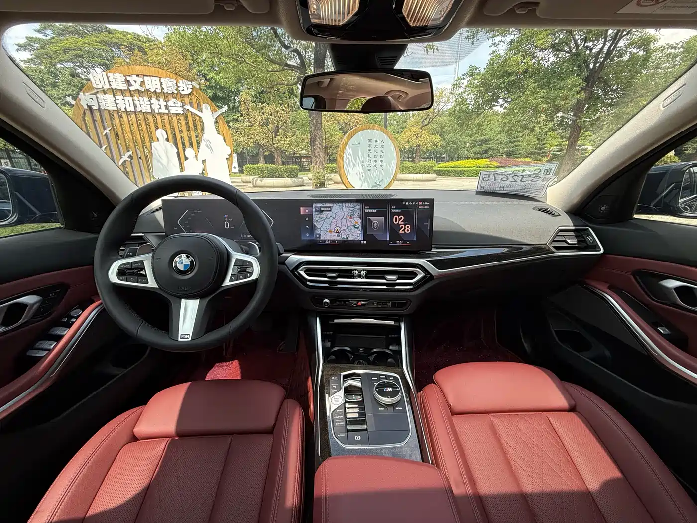 BMW 3 Series 2023 325Li M Sport Package фото 11