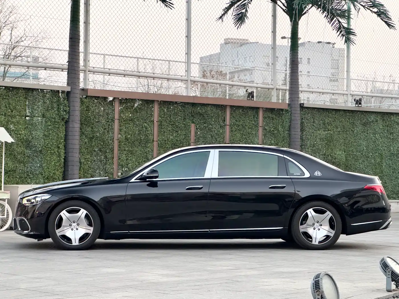 Mercedes-Benz Maybach S-Class 2025 Model S 480 4MATIC фото 7