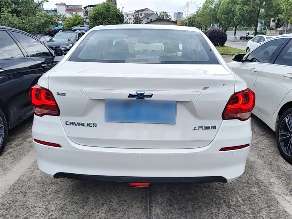 Chevrolet Cavalier 2016 1.5L Automatic Delight Edition фото 6