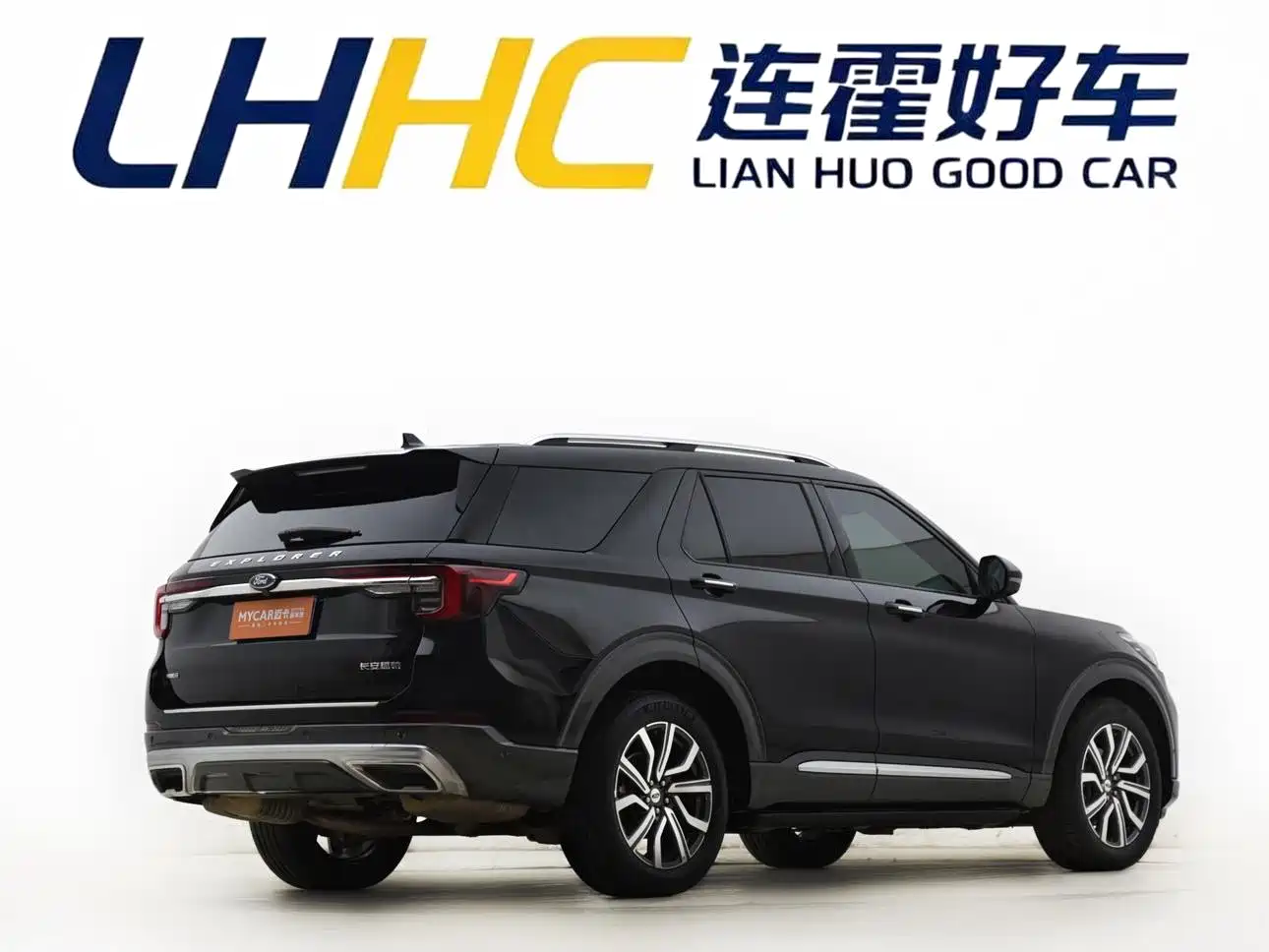 Ford Explorer 2024 2023 EcoBoost 285 AWD Titanium Edition 7-Seater