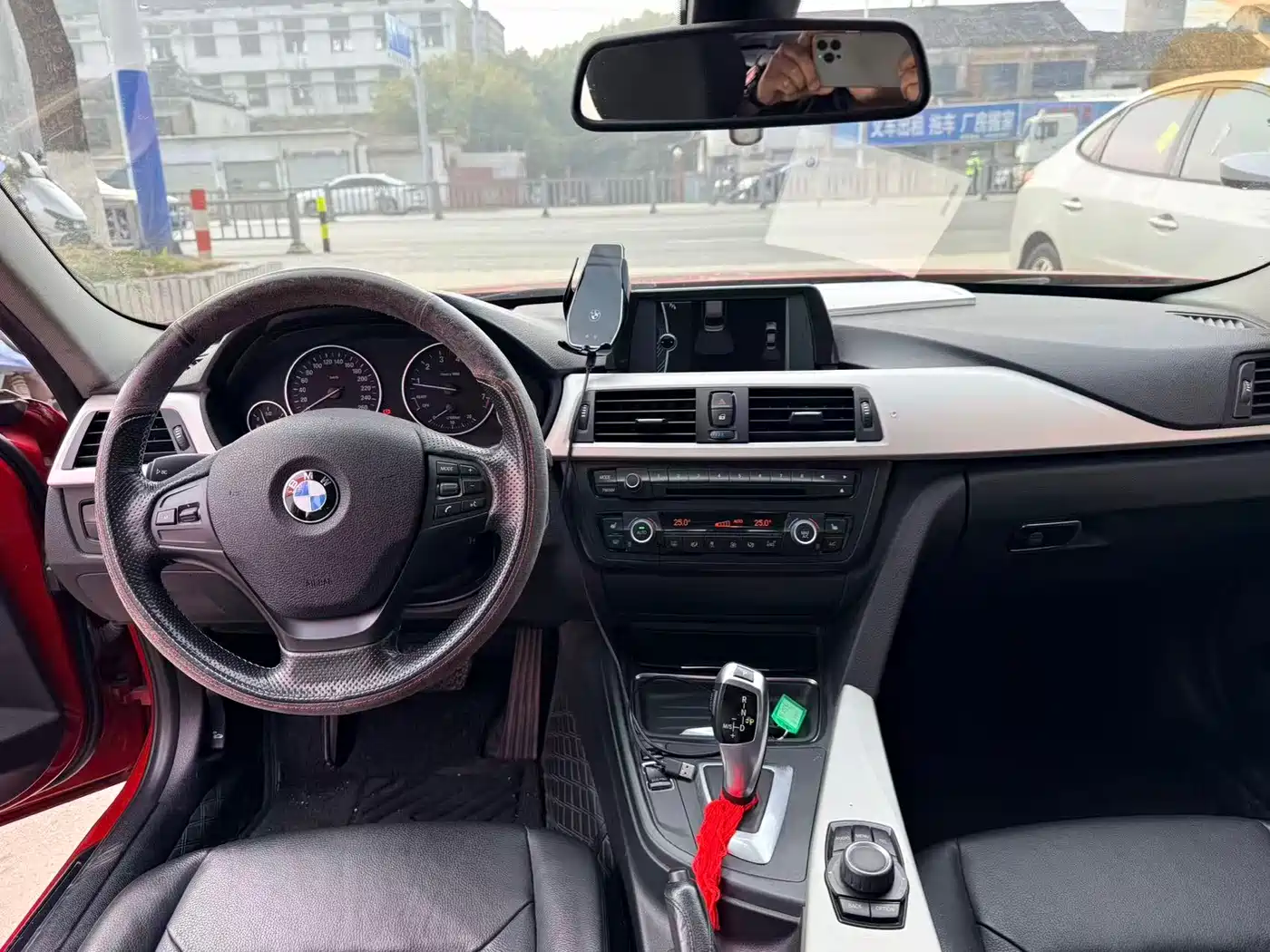 BMW 3 Series 2014 320i Fashion фото 9