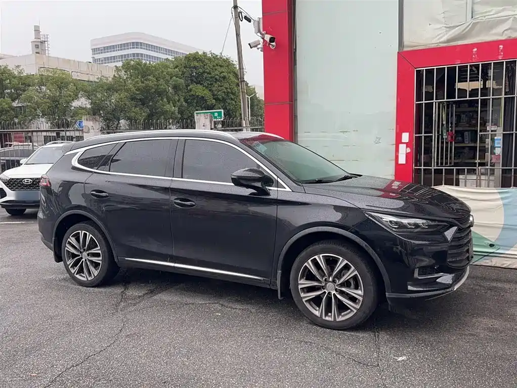BYD TANG