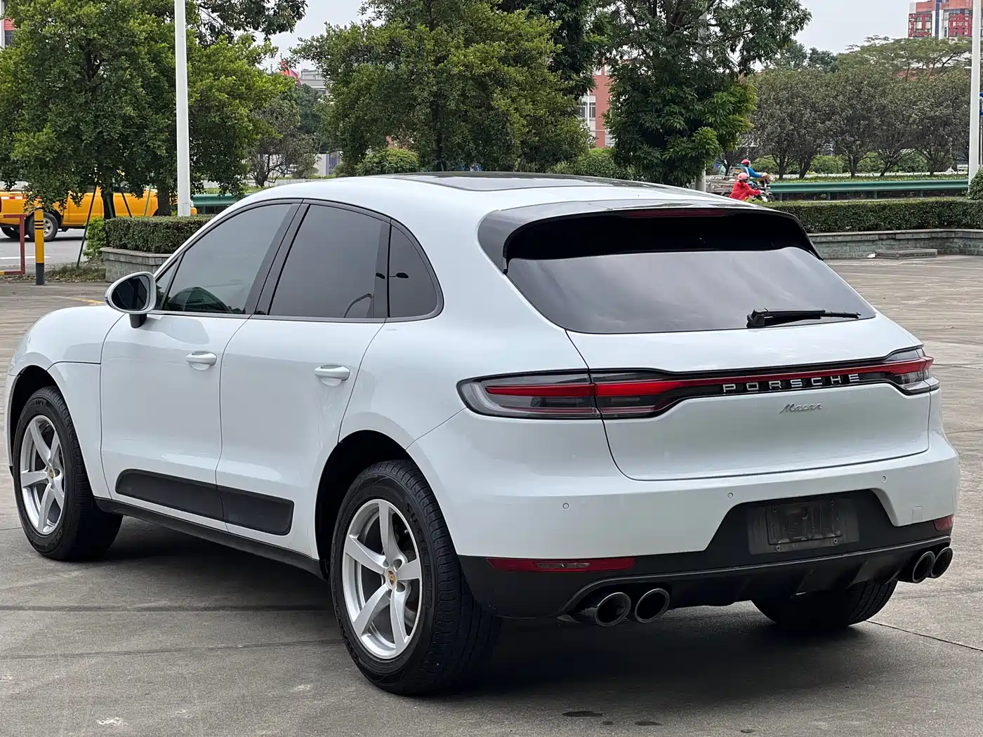 Porsche Macan 2018 Macan 2.0T фото 14