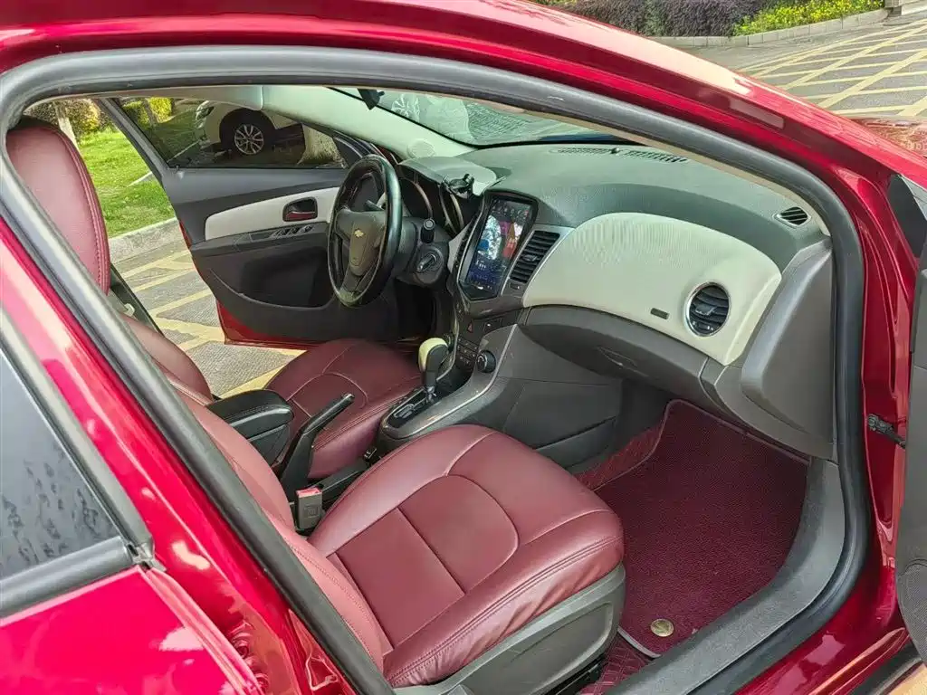 Chevrolet Cruze 2015 1.5L Classic SE AT фото 25
