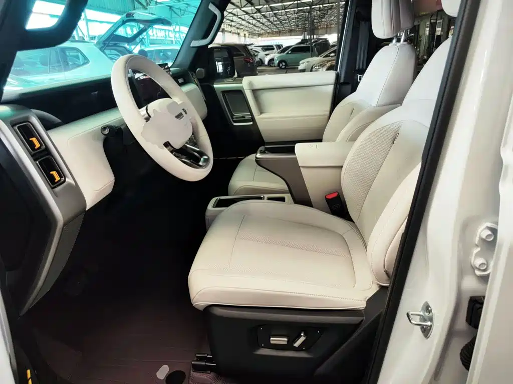 iCAR V23 2026 2025 FWD Base Model
