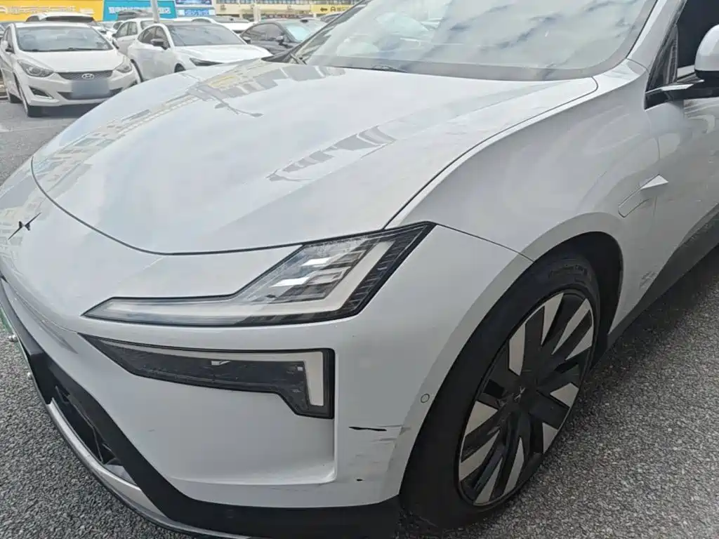 Photo 24 - Polestar 4