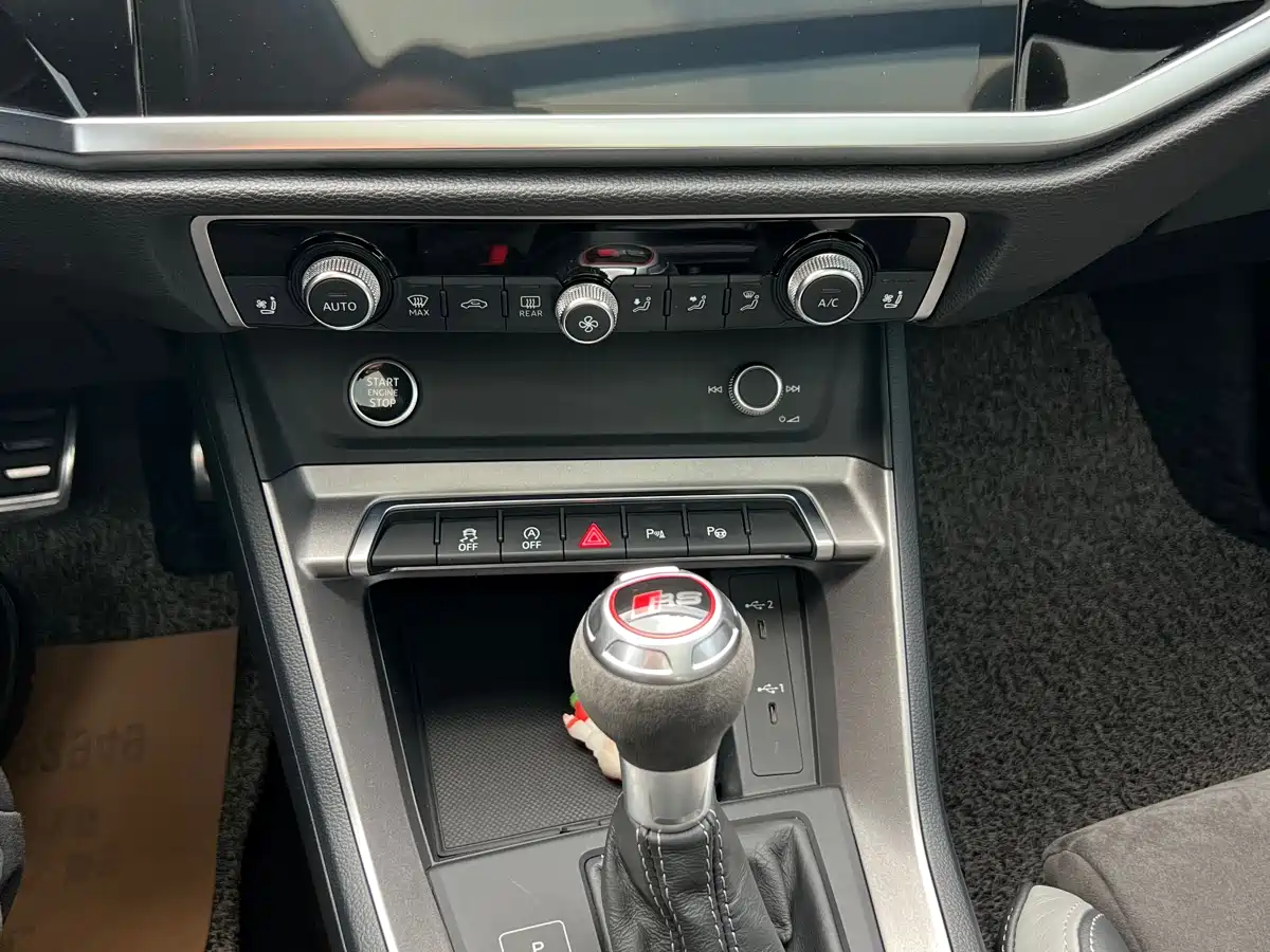 Audi Q3 2022 35 TFSI Fashion Dynamic фото 19
