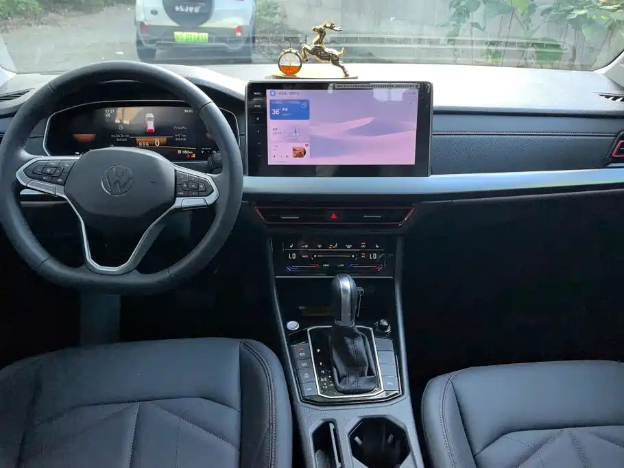 Volkswagen Lavida 2026 2026 300TSI DSG Starlight Leading Edition