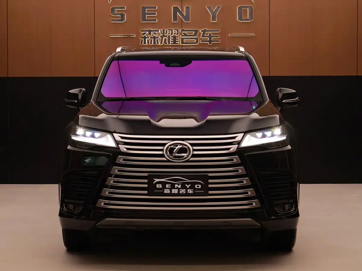Lexus LX 2025 700h Boundary Edition фото 2