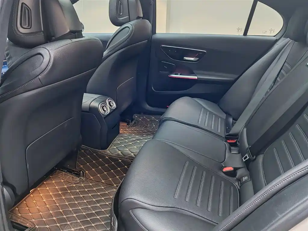 Mercedes-Benz C-Class 2022 C 260 L Sport Edition фото 19