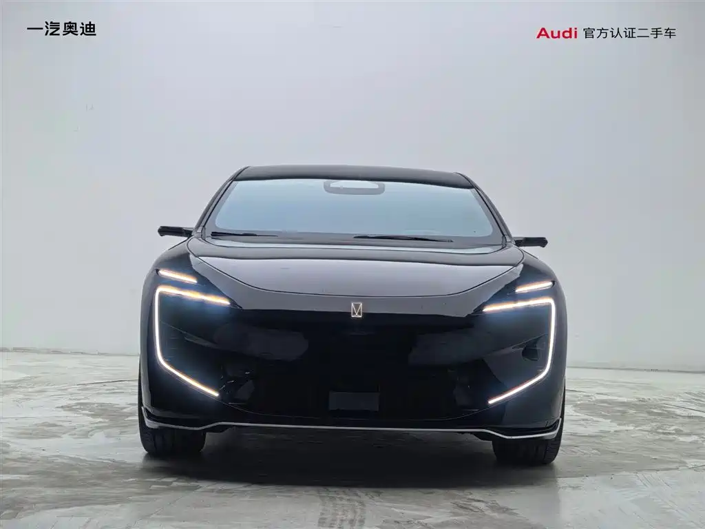 Avatr 12 2025 Master Pure Electric AWD фото 2