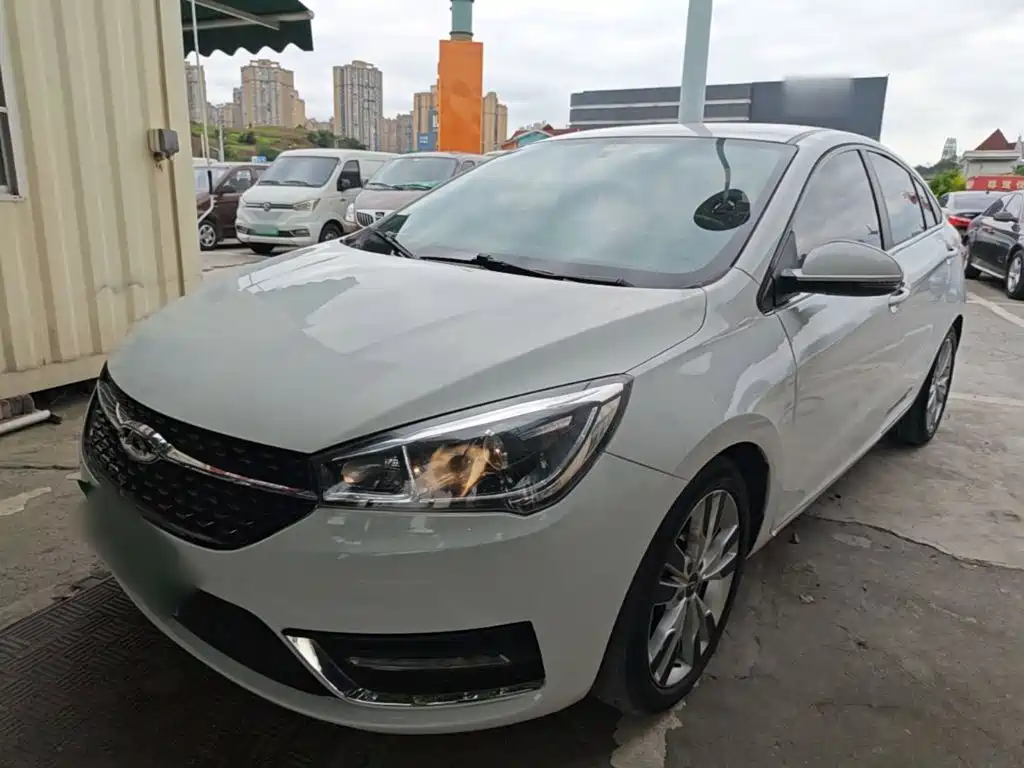 Chery Arrizo 5 2016 — пригон из Китая