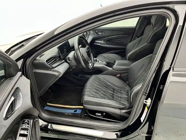 BYD Seal 2022 550km Standard Range RWD Elite фото 21