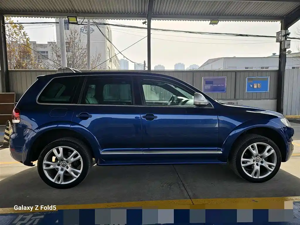 Volkswagen Touareg 2010 3.6 Limited Comfort Edition фото 4