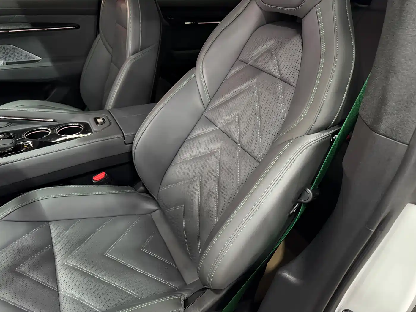 ZEEKR EXTREME KRYPTON 001