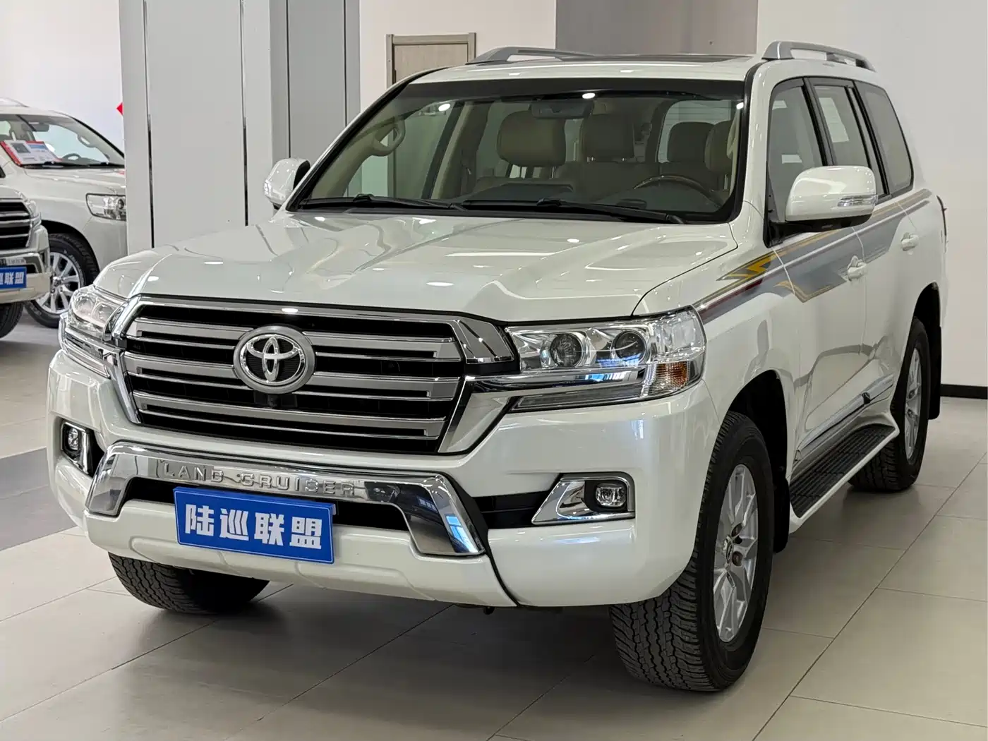 Toyota Land Cruiser (Import)