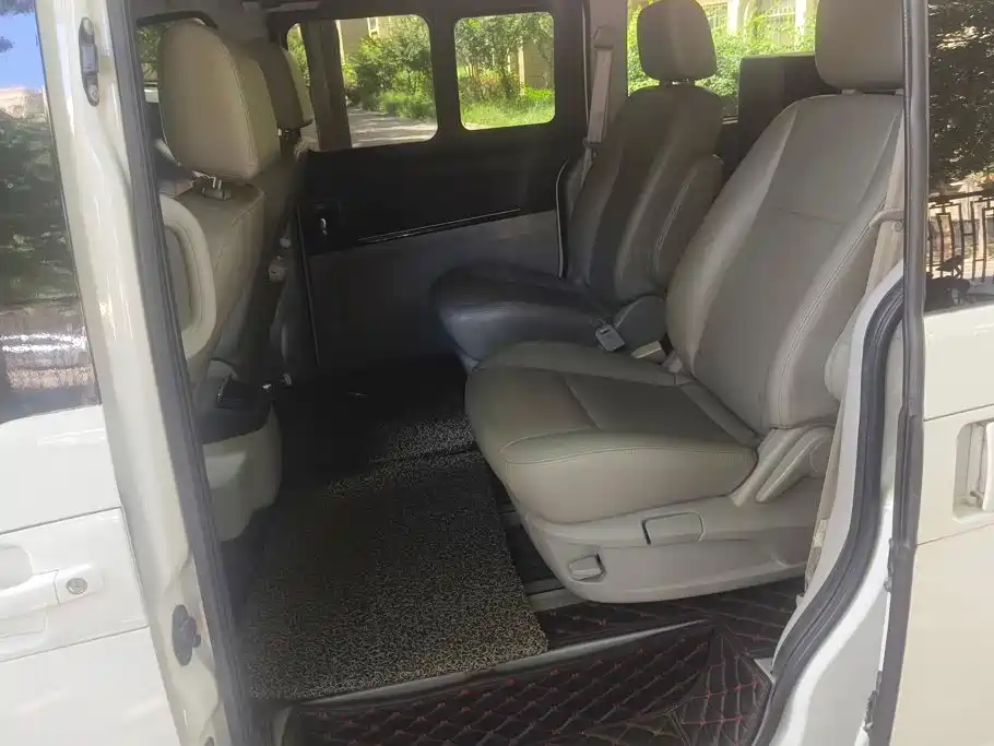 JAC Refine M5 2017 2016 2.0T Gasoline Automatic Business Edition