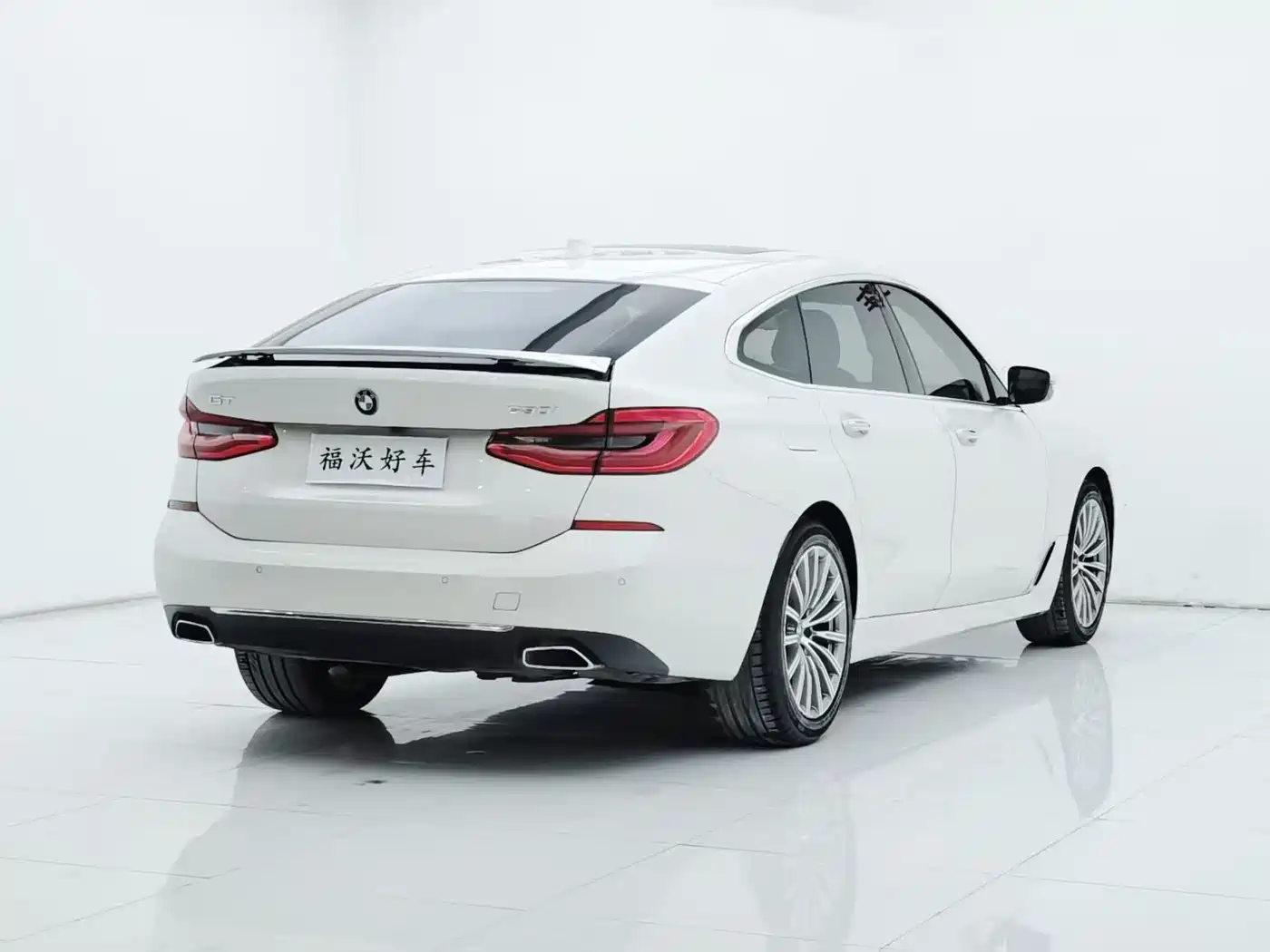 BMW 6 Series GT 2018 630i M Sport Package фото 30