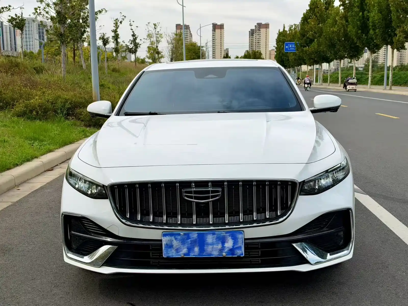 Photo 2 - Geely Preface