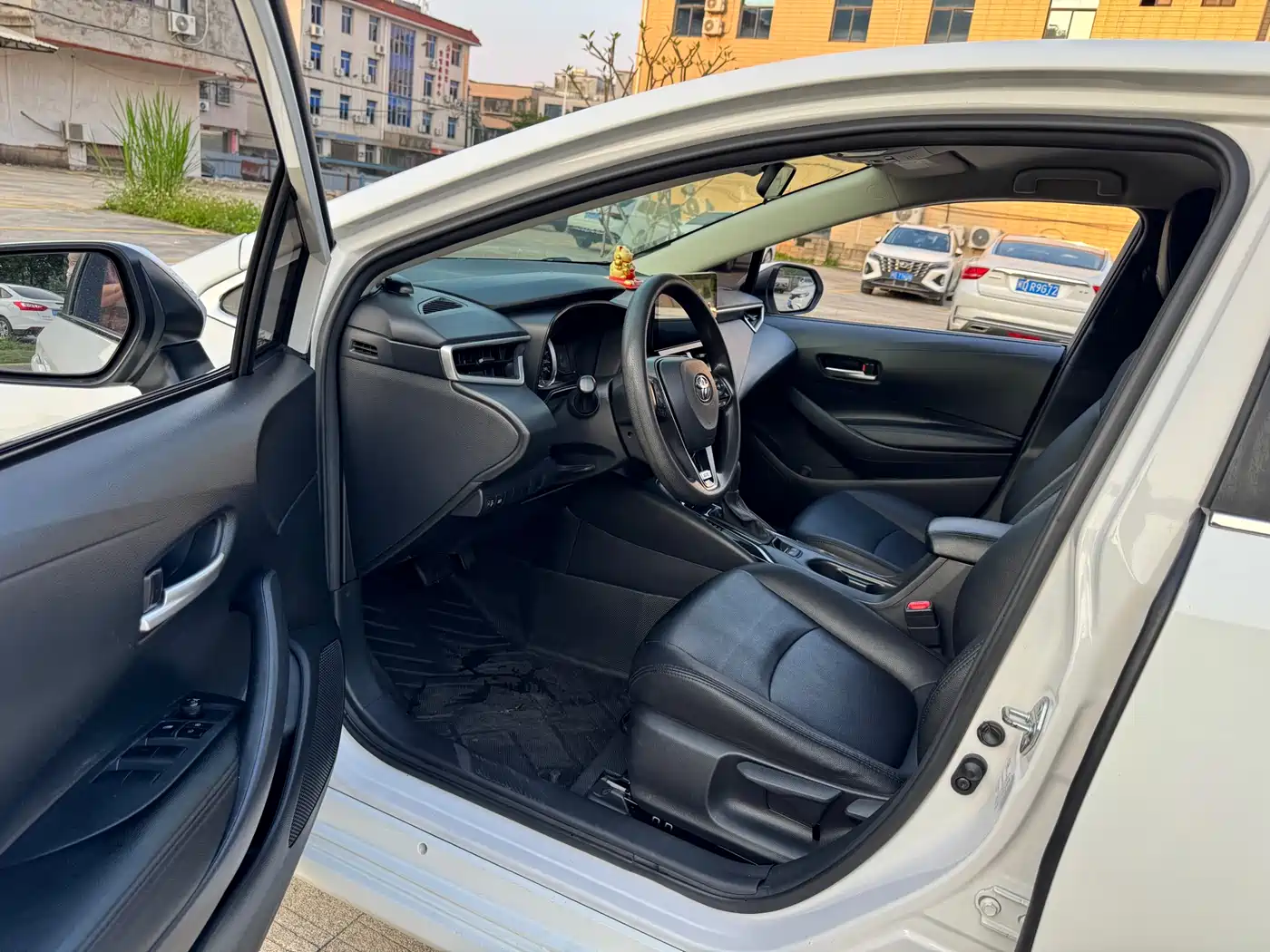 Toyota Corolla 2021 1.2T S-CVT Elite Edition фото 8