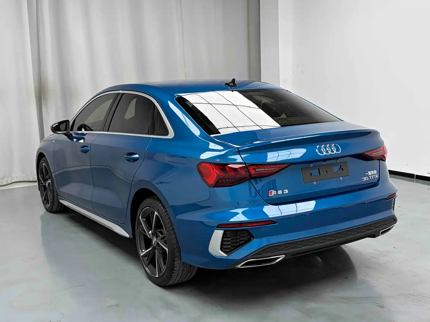 Audi A3 2022 A3L Limousine 35 TFSI Style Sport фото 9