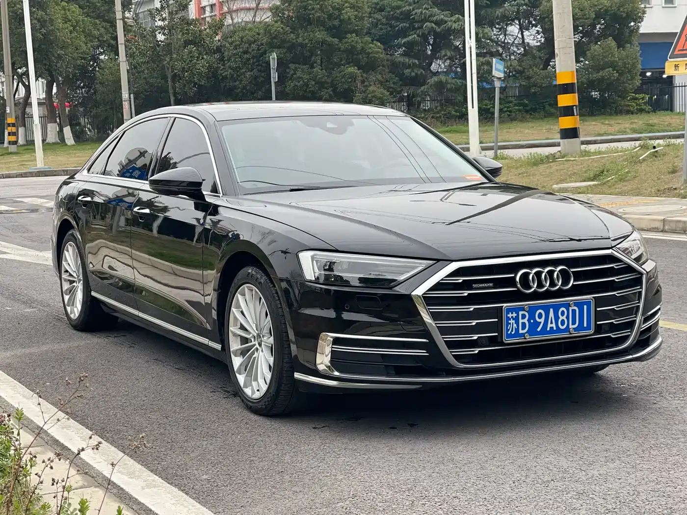 Audi A8 2019 Plus A8L 50 TFSI quattro Comfort фото 3