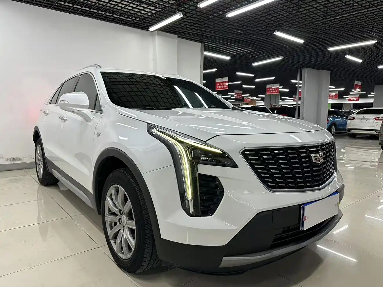 Cadillac XT4 2018 2018 Model 28T 2WD Luxury