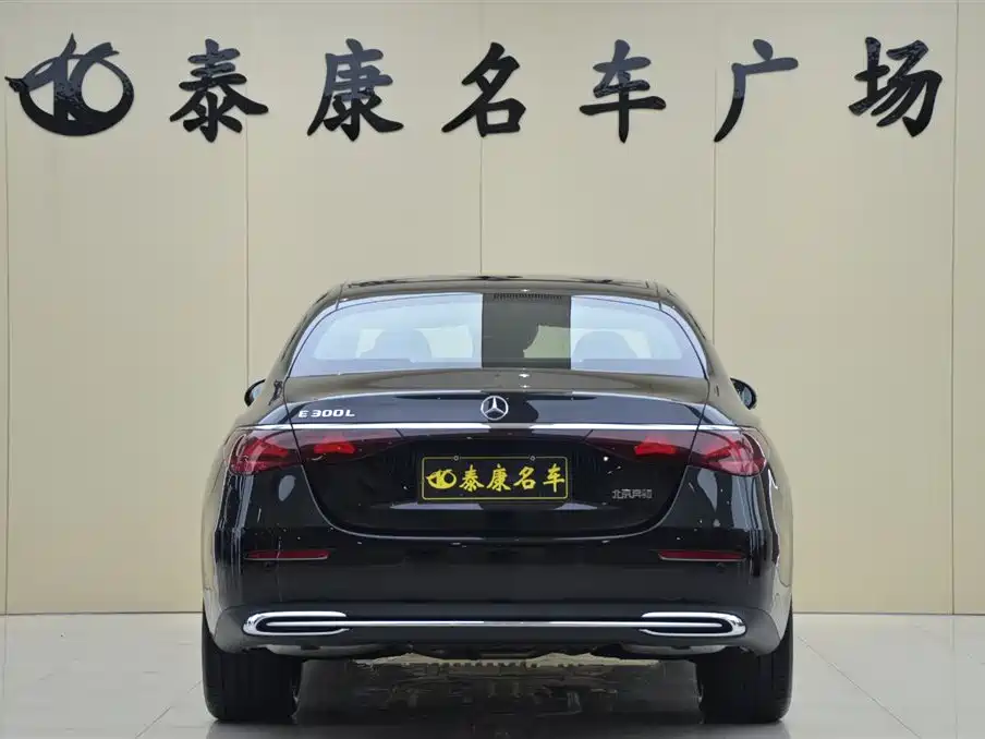 Mercedes-Benz E-Class 2026 E 300 L Luxury фото 3