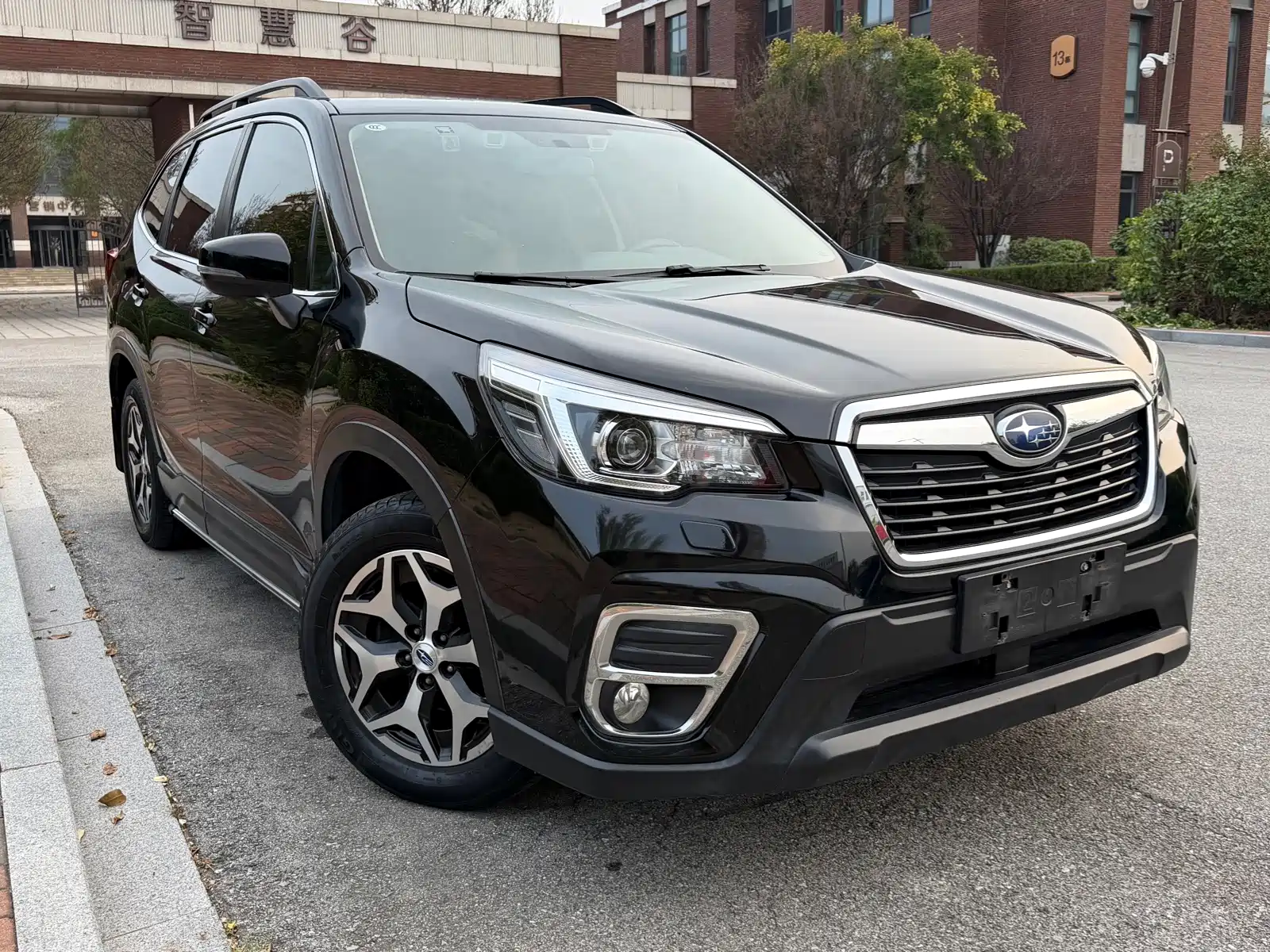 Фото 3 - Subaru Forester