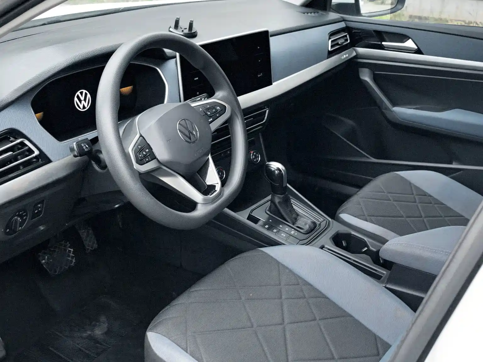Photo 8 - Volkswagen Lavida