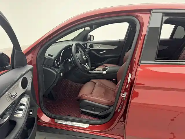 MERCEDES-BENZ GLC COUPE