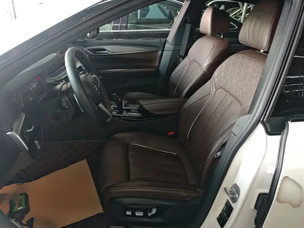 BMW 6 Series GT 2019 630i M Sport Grand Tourer Edition фото 15