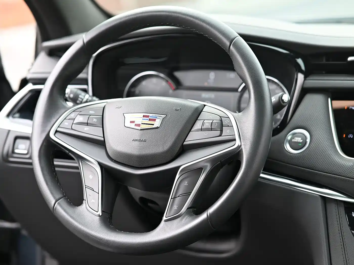 CADILLAC XT5