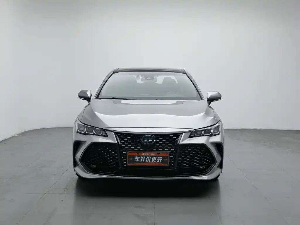 Toyota Avalon 2020 2019 Hybrid 2.5L XLE Premium Edition China VI
