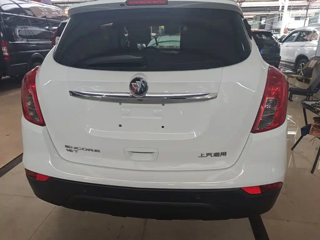 Фото 6 - Buick Encore