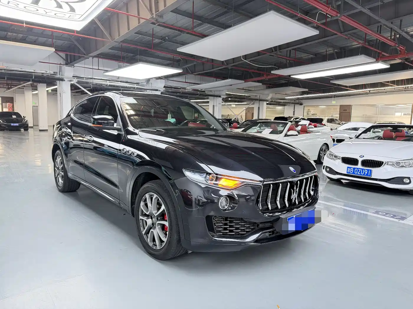 Maserati Levante 2016 3.0T Standard фото 3