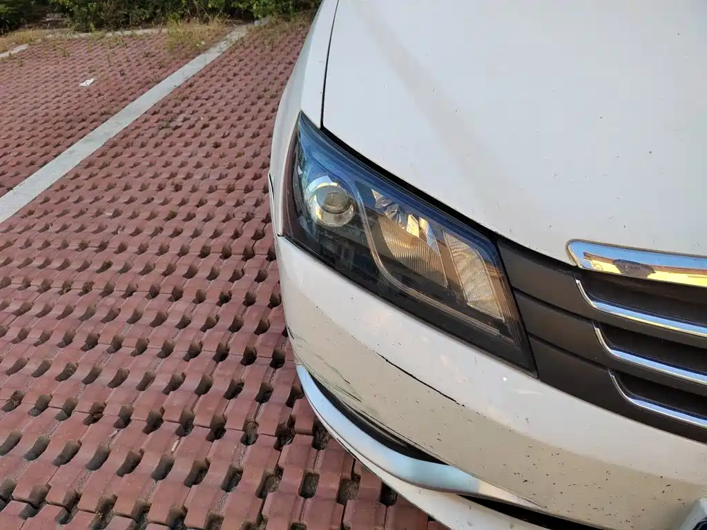 Geely Emgrand 2015 2014 Sedan 1.5L Manual Fashion