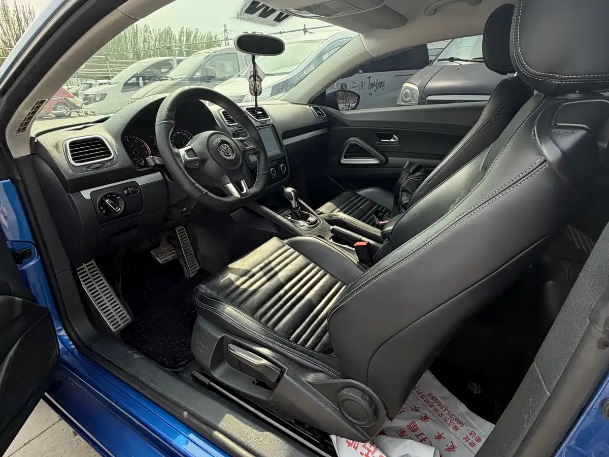 Volkswagen Scirocco 2011 1.4TSI Single Turbo Style Edition фото 7